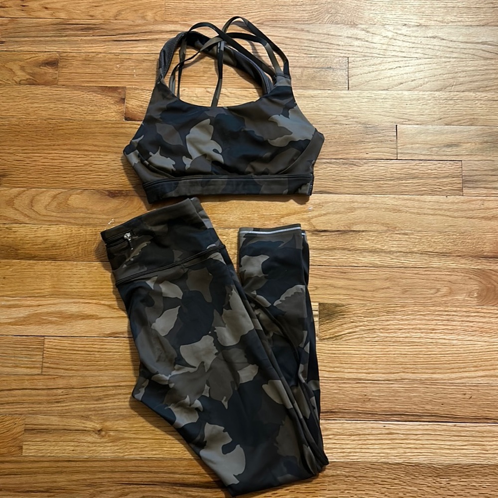 Athleta camo set